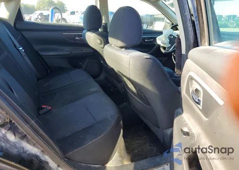 2018 Nissan Altima 2.5 из США, поврежденный, VIN 1N4AL3AP4JC268970